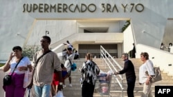 El supermercado de 3ra y 70, en el Vedado, La Habana, abrió las puertas al público la semana pasada.