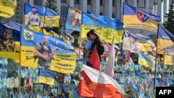 Celebración en la Plaza de la Independencia, en Kviv, el 29 de agosto de 2024. (Sergei SUPINSKY/AFP).